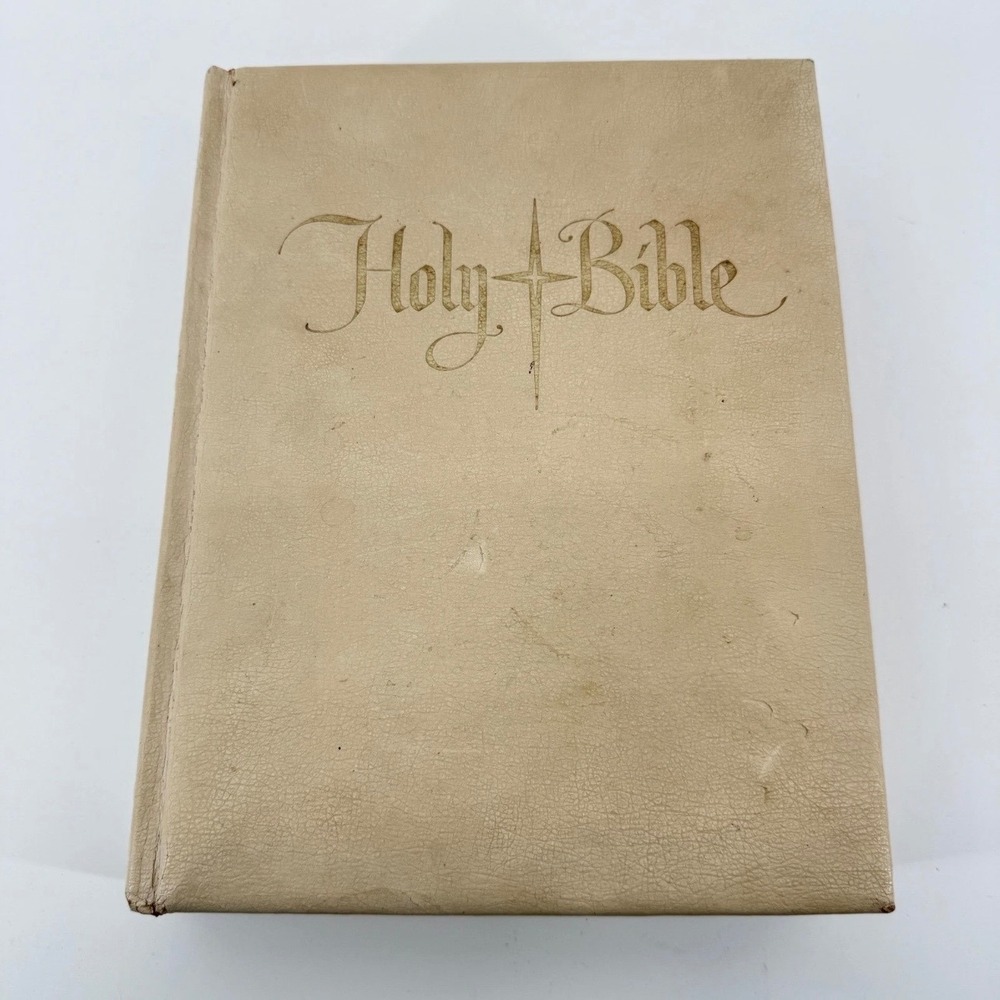 Good Counsel Publishers Holy Bible KJV Vintage 1965 Illustrated Cream Gold 970